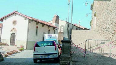 Castagneto senza chiesa, le messe nell’ex asilo