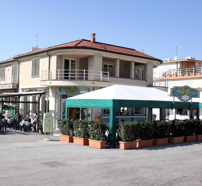 Passeggiata, nuove verande a peso d’oro 