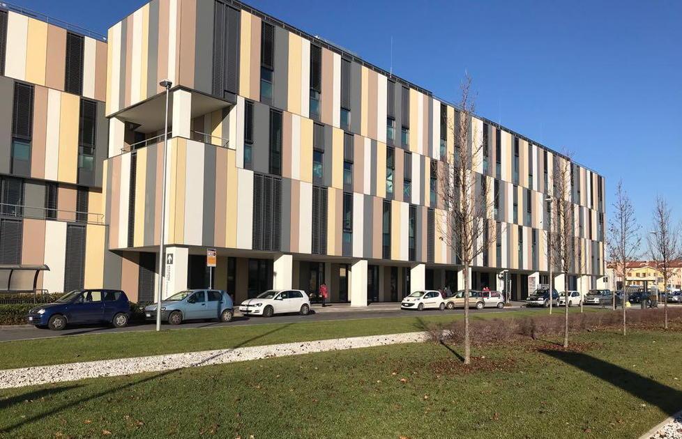 Perde il figlio al quarto mese di gravidanza: scatta l’esposto 