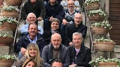Saluta i colleghi dopo 18 anni