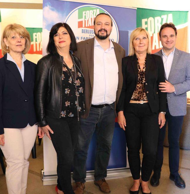 Forza Italia, l’annuncio «Operazione pulizia anche nei conti pubblici»