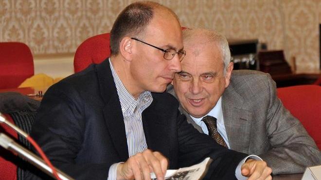 «Cambiamo la legge elettorale o la politica sarà spazzata via»