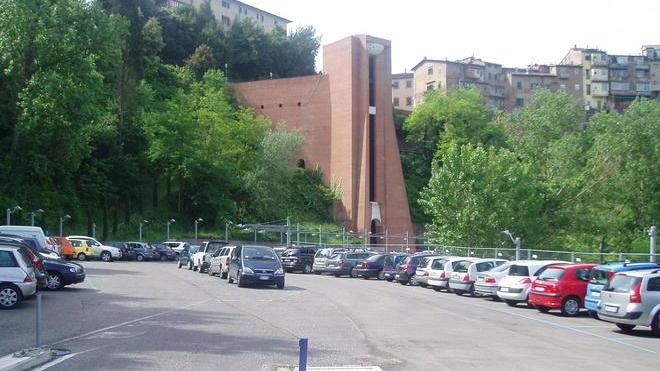 La priorità: un Cencione più grande