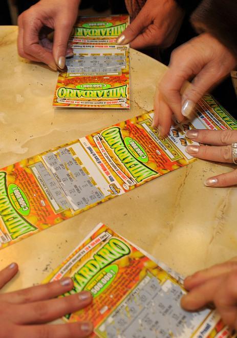 Più di mezzo milione bruciato ogni giorno per tentare la fortuna 