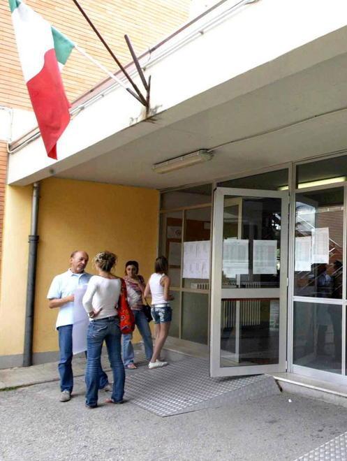 Muore a 13 anni, oggi i funerali 
