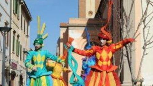 Con gli aristogatti si chiude il carnevale della Targa Cecina
