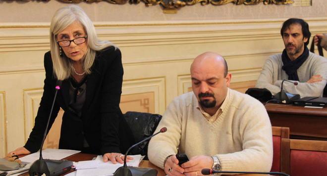 Rifondazione: «Vanno al centro» 