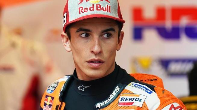 Tra pioggia, paure e cadute la solita pole di Marquez Rossi chiude la top five