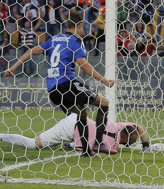 Per la terza volta di fila ai playoff si parte con un conto da regolare