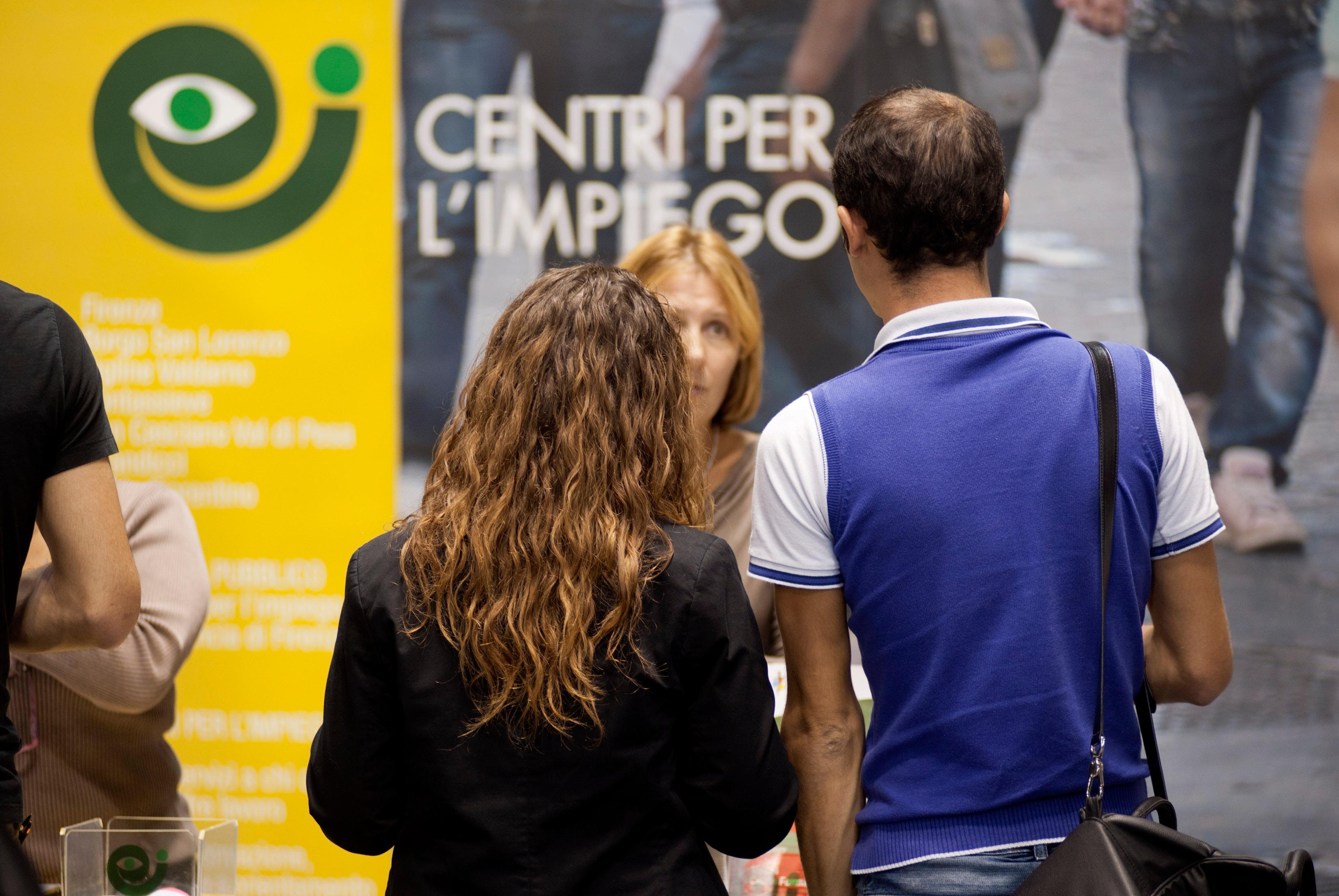 Due terzi dei residenti dell'Empolese-Valdelsa ha un lavoro ma le persone senza sono quasi 35.000 