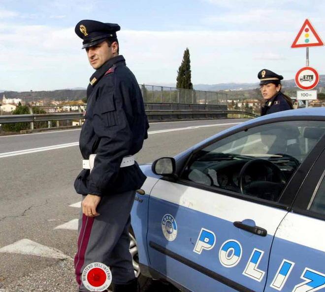 Arrestati due minorenni fuggiti all’alt della polizia 
