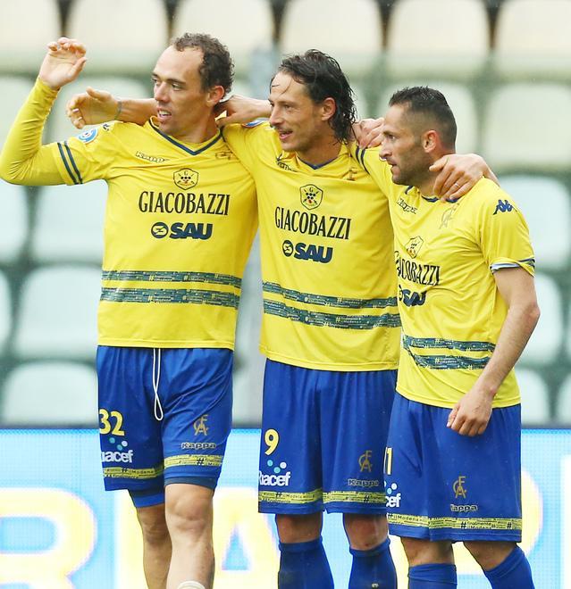 Anche il Modena soffre, rimonta due volte e batte il Fiorenzuola 