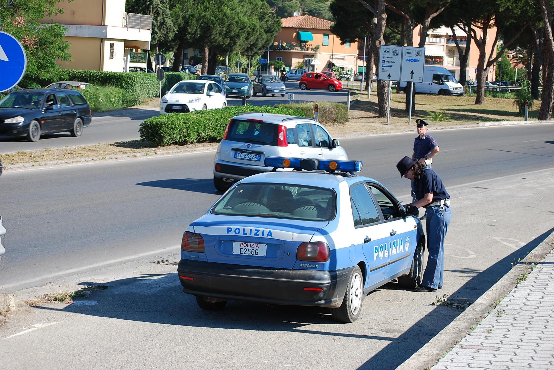 Un posto di blocco della polizia