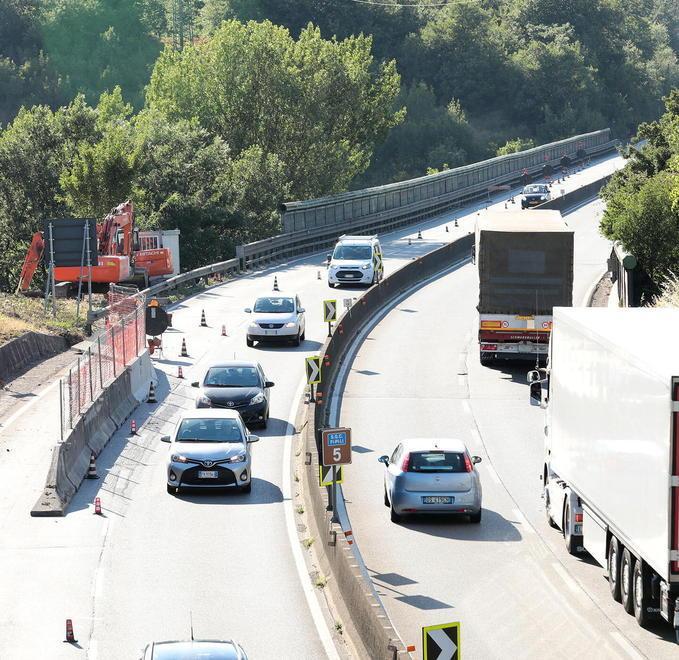 Maxi-cantiere in Fi-Pi-Li: un'estate di passione. I lavori e gli effetti sul traffico