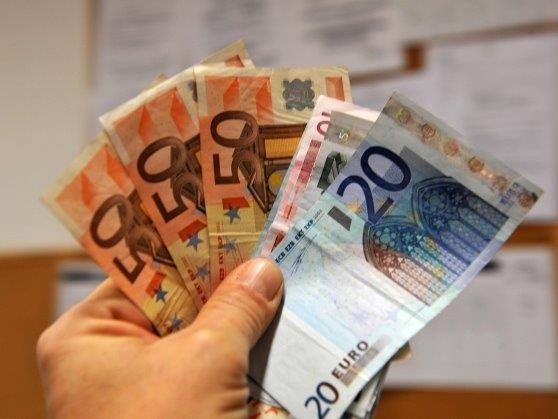 Boom dei risparmi dei pratesi in banca: in quattro anni sono cresciuti del 24% 