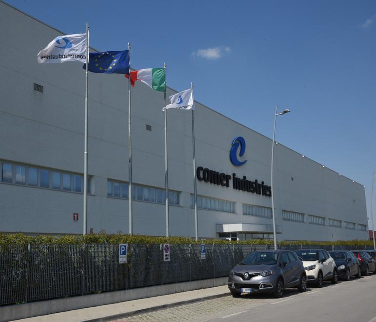 Comer, via libera al rinnovo del contratto 