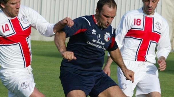 Terza, Aurora in formato derby: 4-1