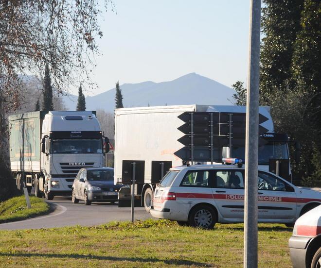 Viale Europa vietato, ricorso di Favilla contro Capannori 