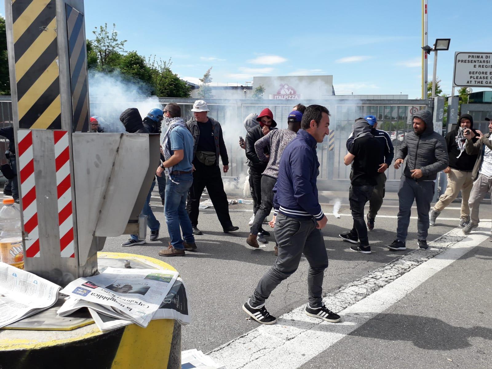 Proteste a Italpizza, rallentamenti sulla Vignolese tra  San Damaso e Modena Sud. 