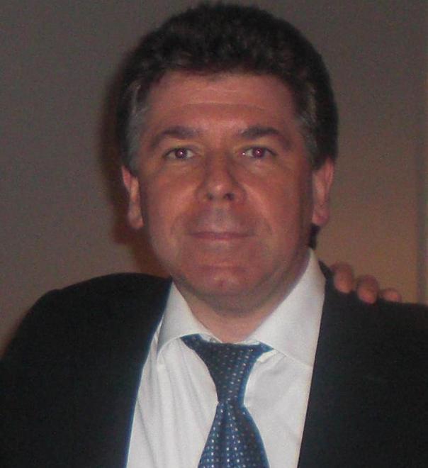 «La rete scoppia, ci vuole la fibra ottica» 