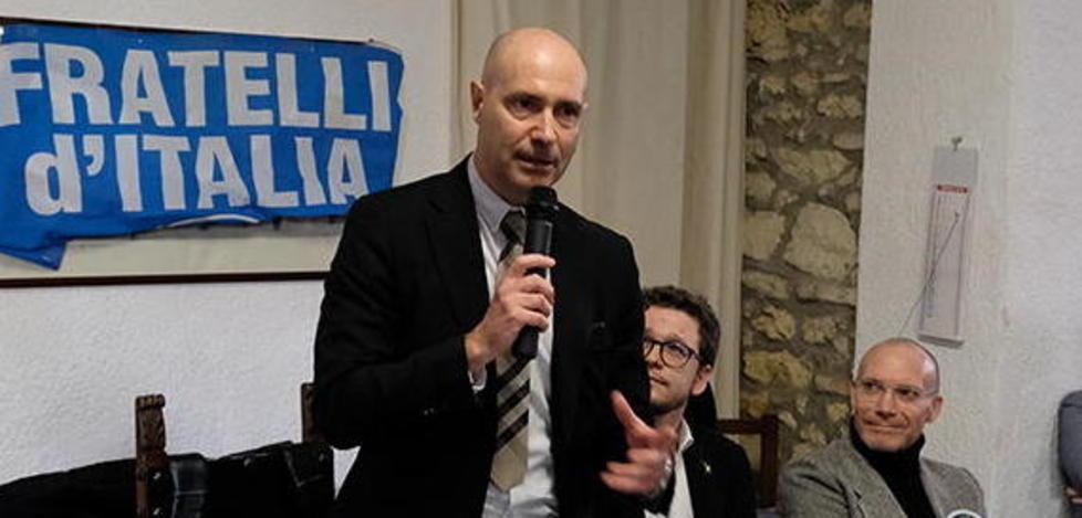 Carabiniere in giunta Pazzaglia a Lippi «Non rispetta l’Arma» 