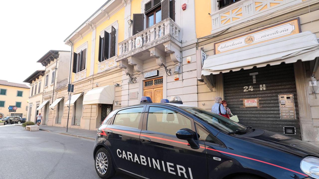 La caserma dei carabinieri a Fucecchio