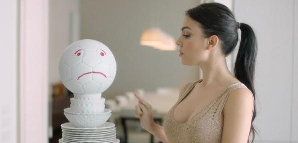 Carpi. Georgina,  compagna di Ronaldo, protagonista del nuovo spot Twinset 