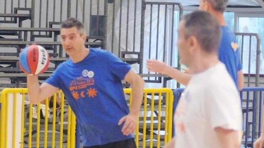 Spettacolo e beneficenza Domani la 24 ore di basket