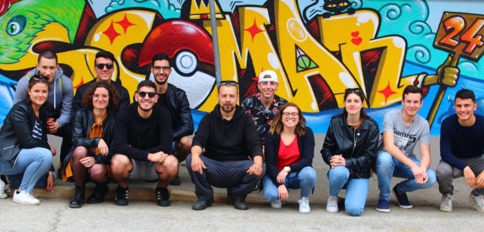 Un murale a scuola per non dimenticare Francesco Maria 