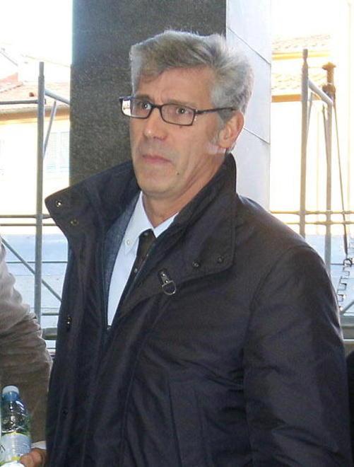 Cercò di strozzare la ex finisce sotto processo