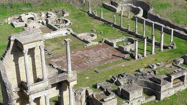 Con duemila euro ci si potrà sposare al Teatro romano