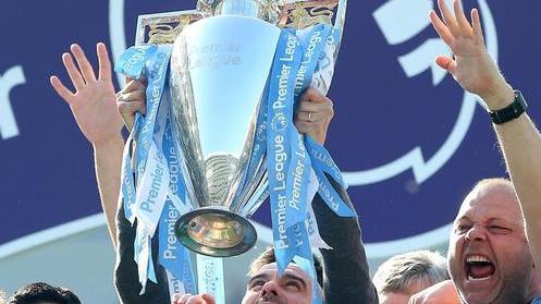 Juve su Guardiola? Gli inglesi dicono no Sarri resta in pole per la panchina