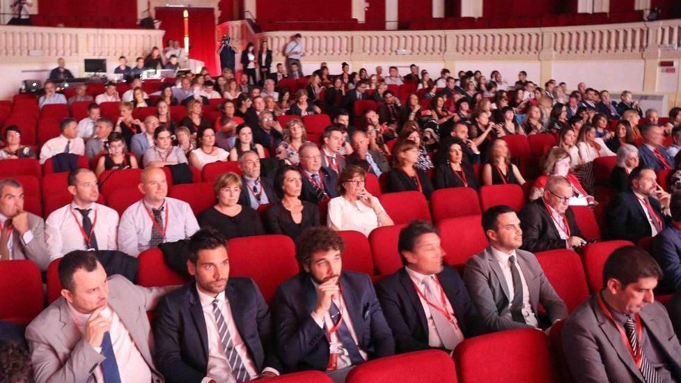 Assicoop Modena&Ferrara Ricavi per 20 milioni di euro