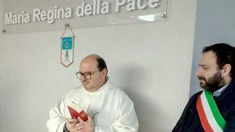 Una pala d’altare al centro parrocchiale Il dono dei Lions