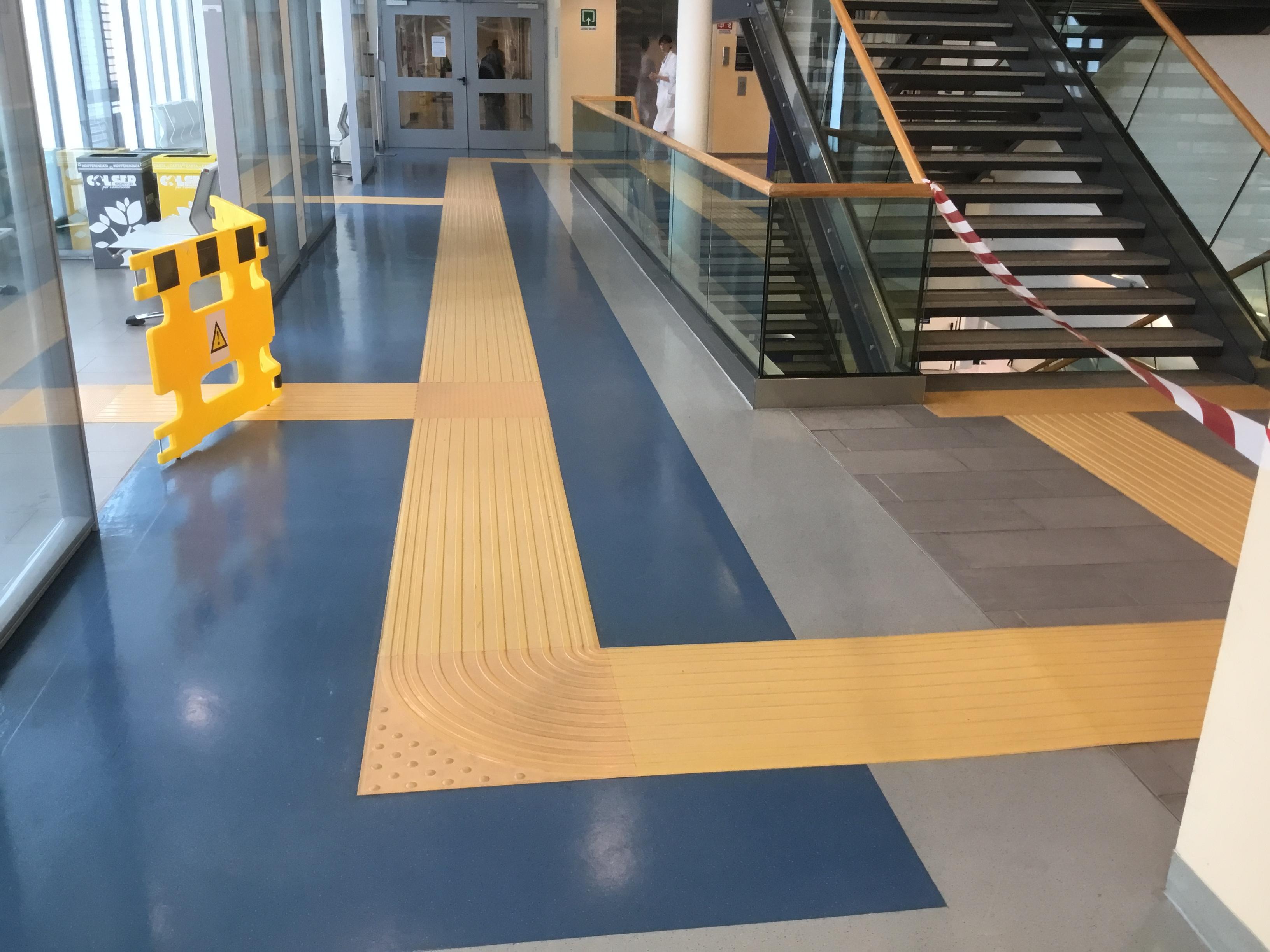 Vandali all'ospedale San Luca, allagati i locali e i corridoi dell'ospedale 