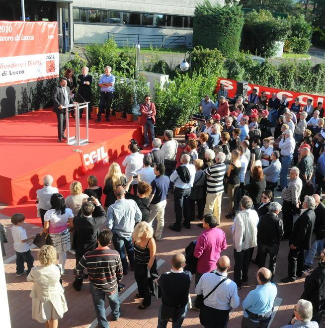 Cgil primo sindacato nel pubblico impiego Avanzano i Cobas 