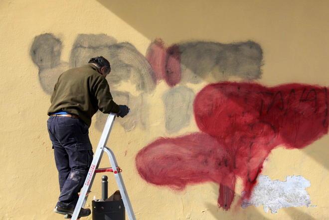 Il Pozzo condanna i vandalismi a scuola