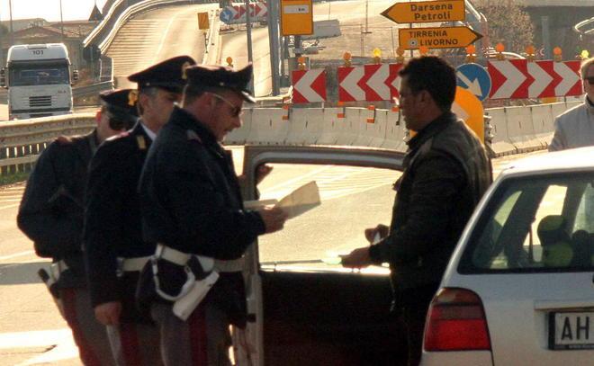 Fi-Pi-Li: fugge all’alt Inseguito e preso dalla polizia stradale