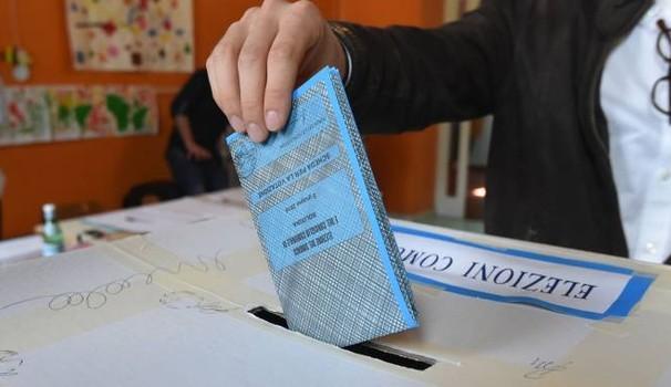Elezioni, oggi si vota: tra Comunali ed Europee quasi 400mila i reggiani alle urne 