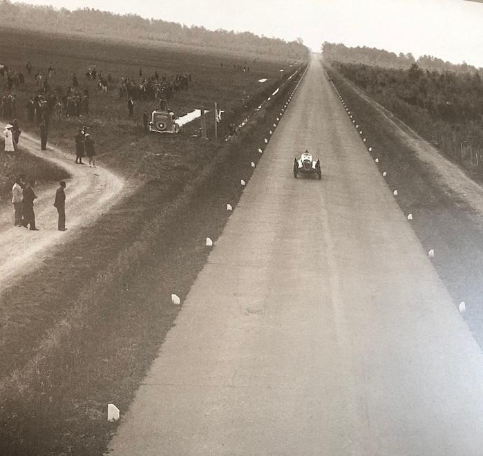 Lucca e l’automobilismo: un antico amore tra imprese e piloti entrati nella leggenda
