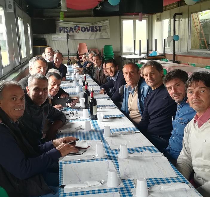 Le Vecchie Glorie al Pisa Ovest ricordano il presidentissimo Romeo