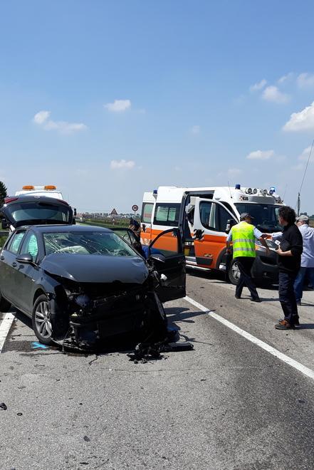 Incidente sulla Sp5 Due feriti, caos traffico