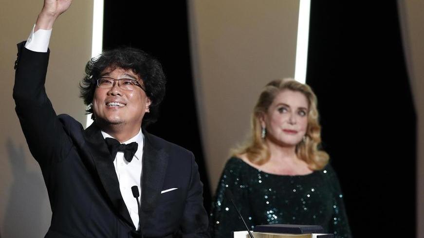 Cannes d’Oriente, la Palma d’oro va ai servi e ai padroni coreani di “Parasite”