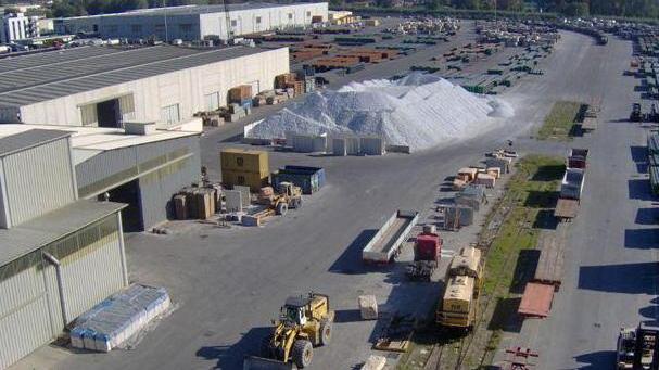 «No alla vendita di Area prima delle elezioni»