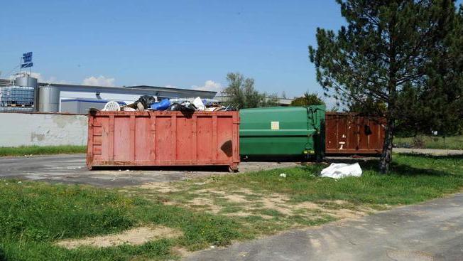 Dirigente comunale chiede l’anticipo per pagare la multa