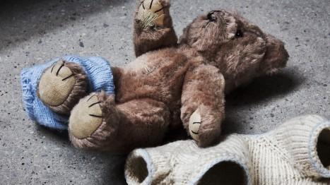 Ragazzina in ospedale per maltrattamenti: tolta alla famiglia e portata in comunità
