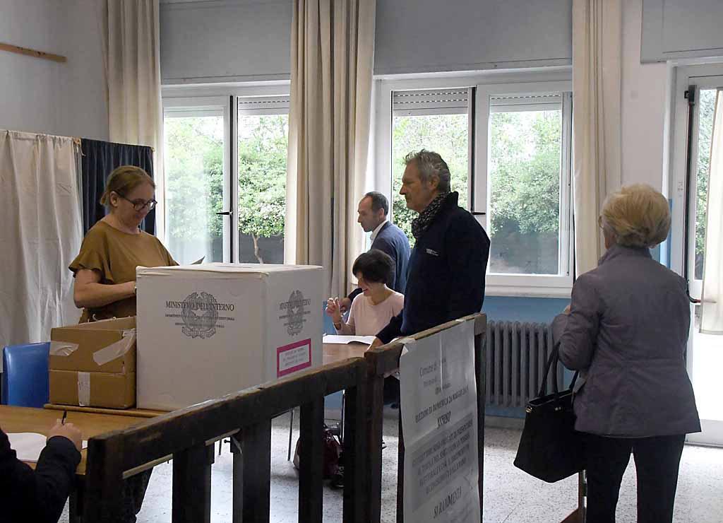 Europee, affluenza in crescita. Il record  a Casola con oltre il 60%