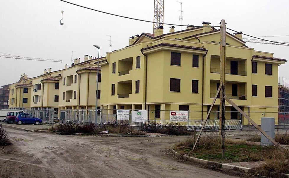 Modena, famiglie in difficoltà e case «Per fortuna c’è il Comune Il Governo non fa nulla» 