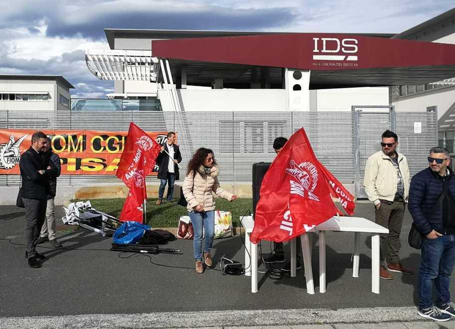 Ids, da dipendenti felici a disperati in pochi anni: ecco come sono svanite le nostre certezze 