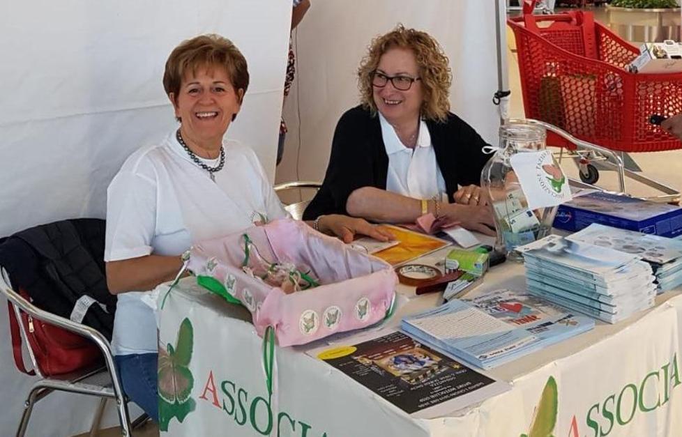 Oltre cento allo stand dei pazienti tiroidei 